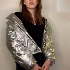 SILVER PUFFER JACKET